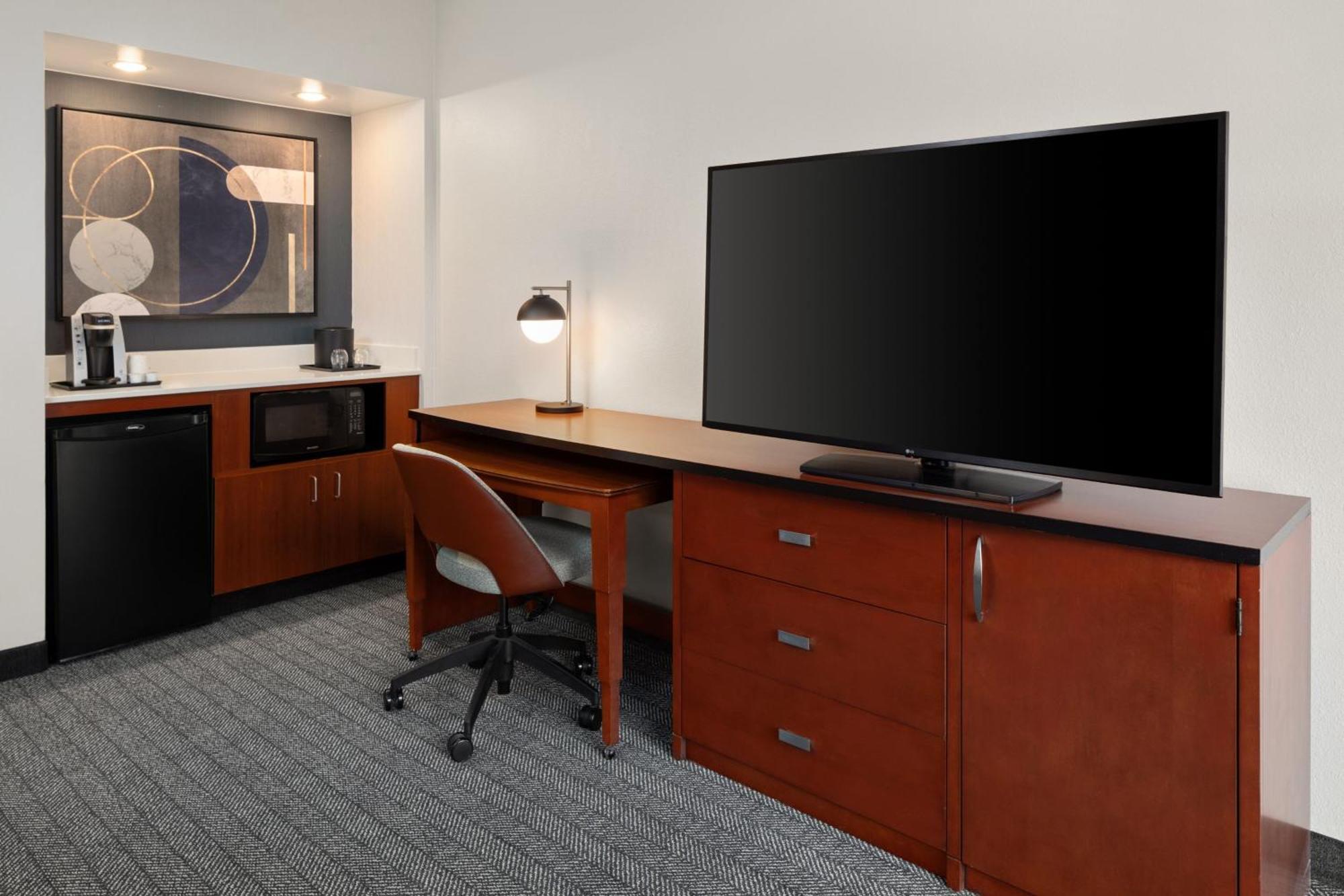 Courtyard By Marriott Chicago Waukegan / Gurnee Hotel Exterior foto