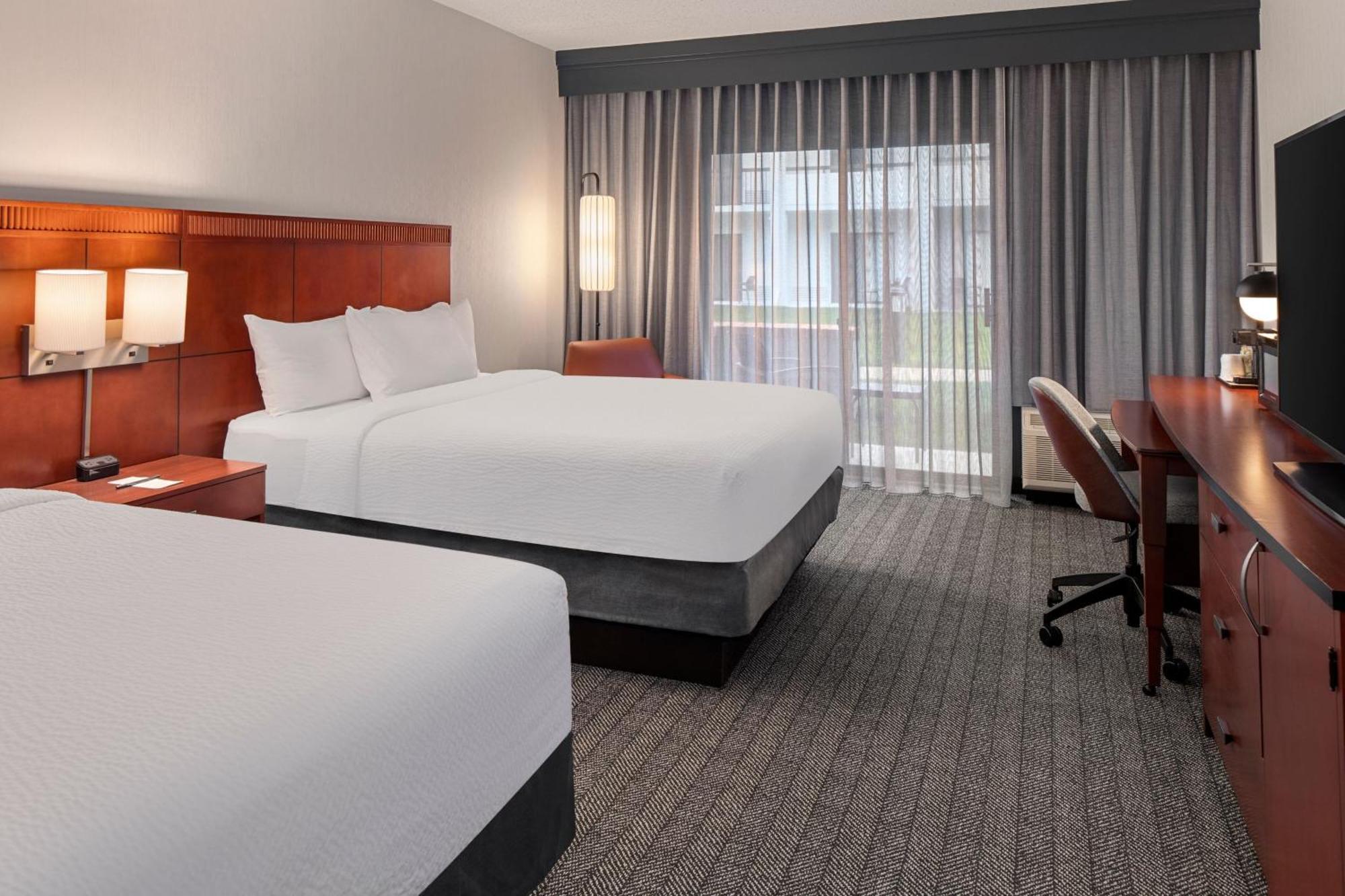 Courtyard By Marriott Chicago Waukegan / Gurnee Hotel Exterior foto