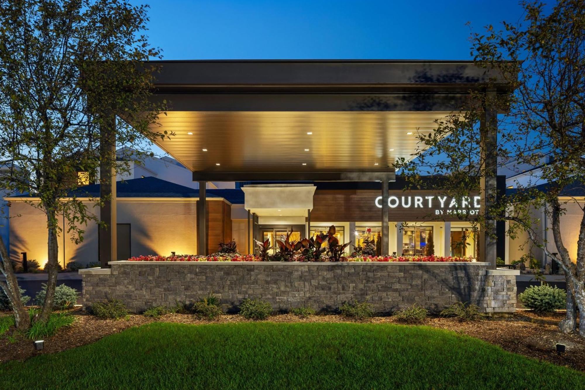 Courtyard By Marriott Chicago Waukegan / Gurnee Hotel Exterior foto