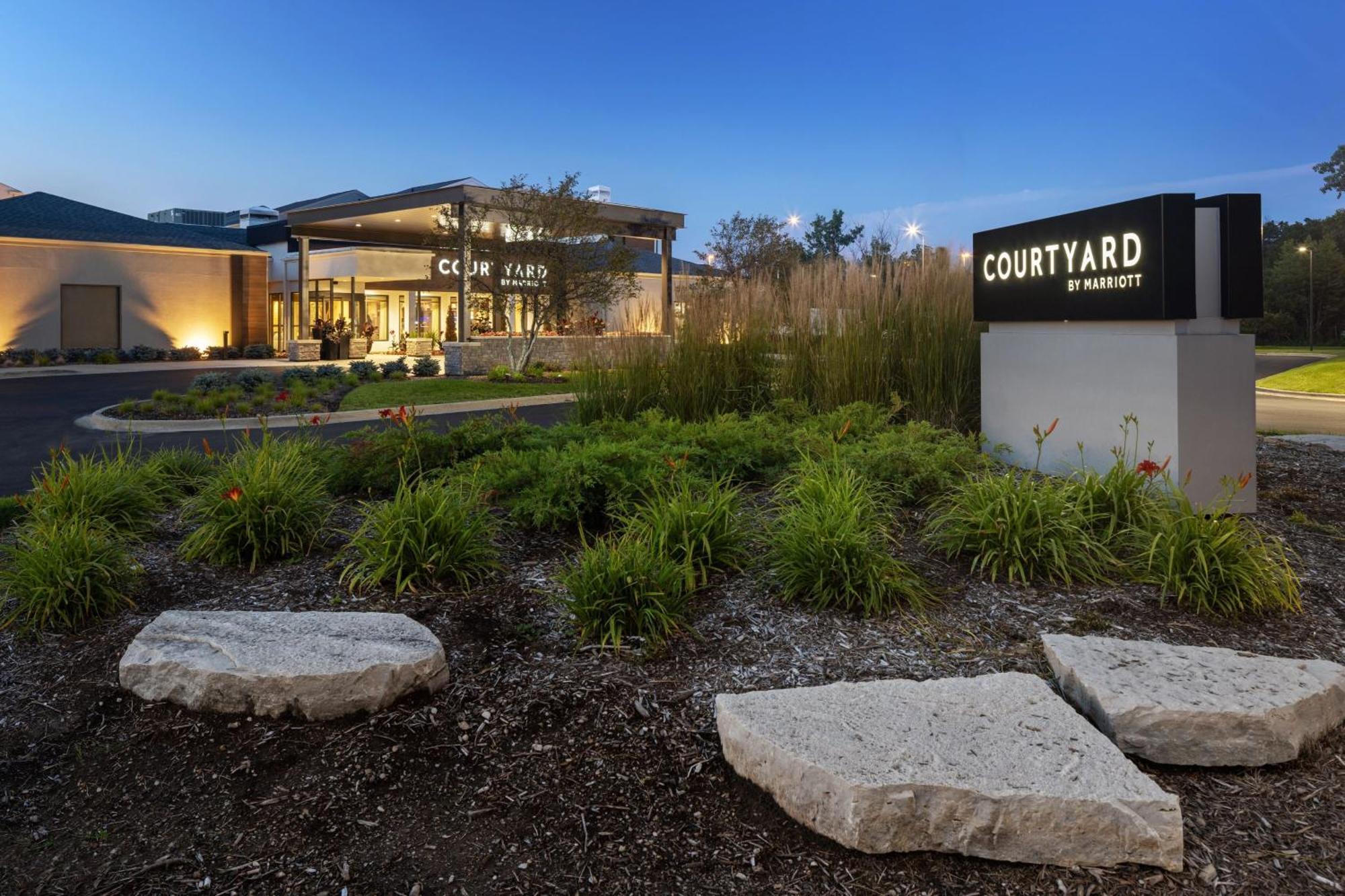 Courtyard By Marriott Chicago Waukegan / Gurnee Hotel Exterior foto