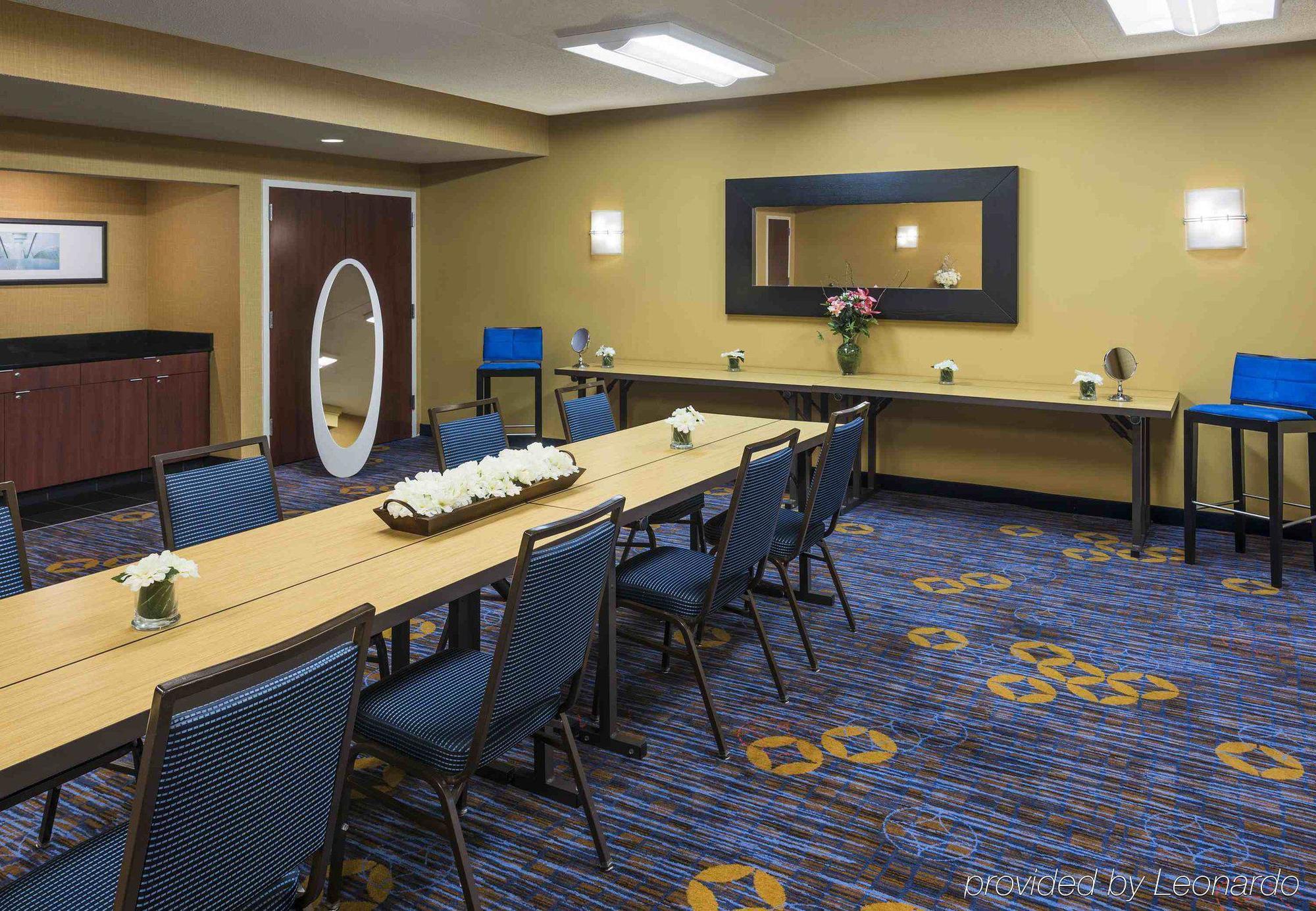 Courtyard By Marriott Chicago Waukegan / Gurnee Hotel Exterior foto