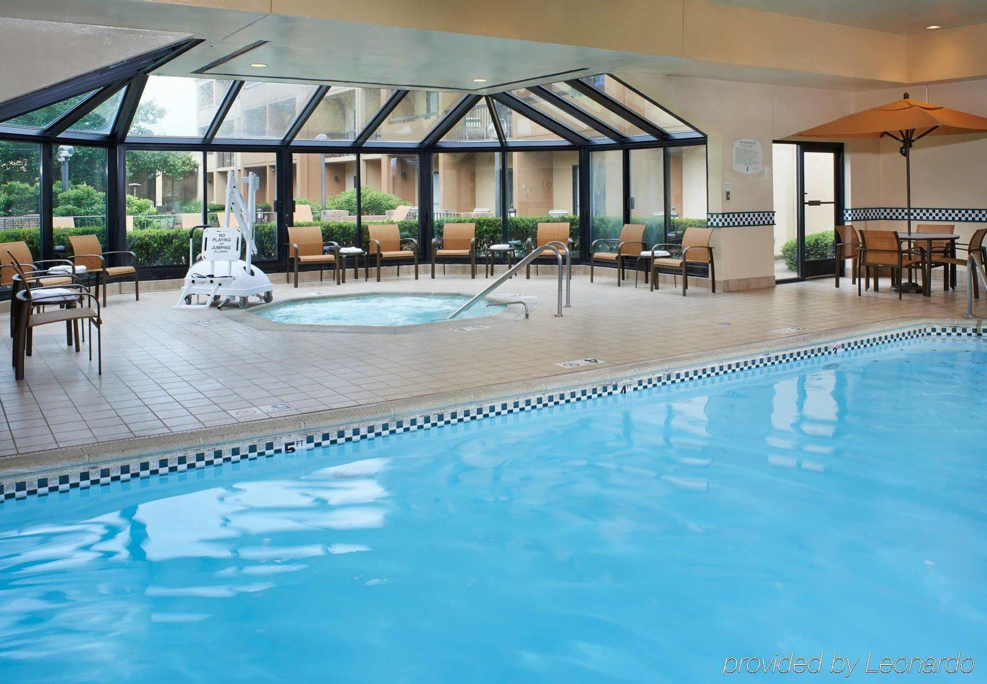 Courtyard By Marriott Chicago Waukegan / Gurnee Hotel Exterior foto